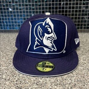 New Era Duke Blue Devils Navy Blue 59FIFTY Cap with Large Logo 7 1/4
